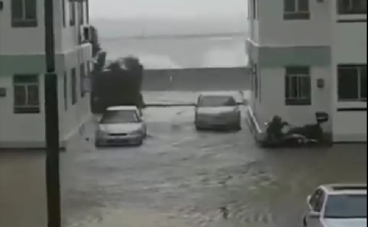 Cancelan más de 500 vuelos por tifón en Hong Kong